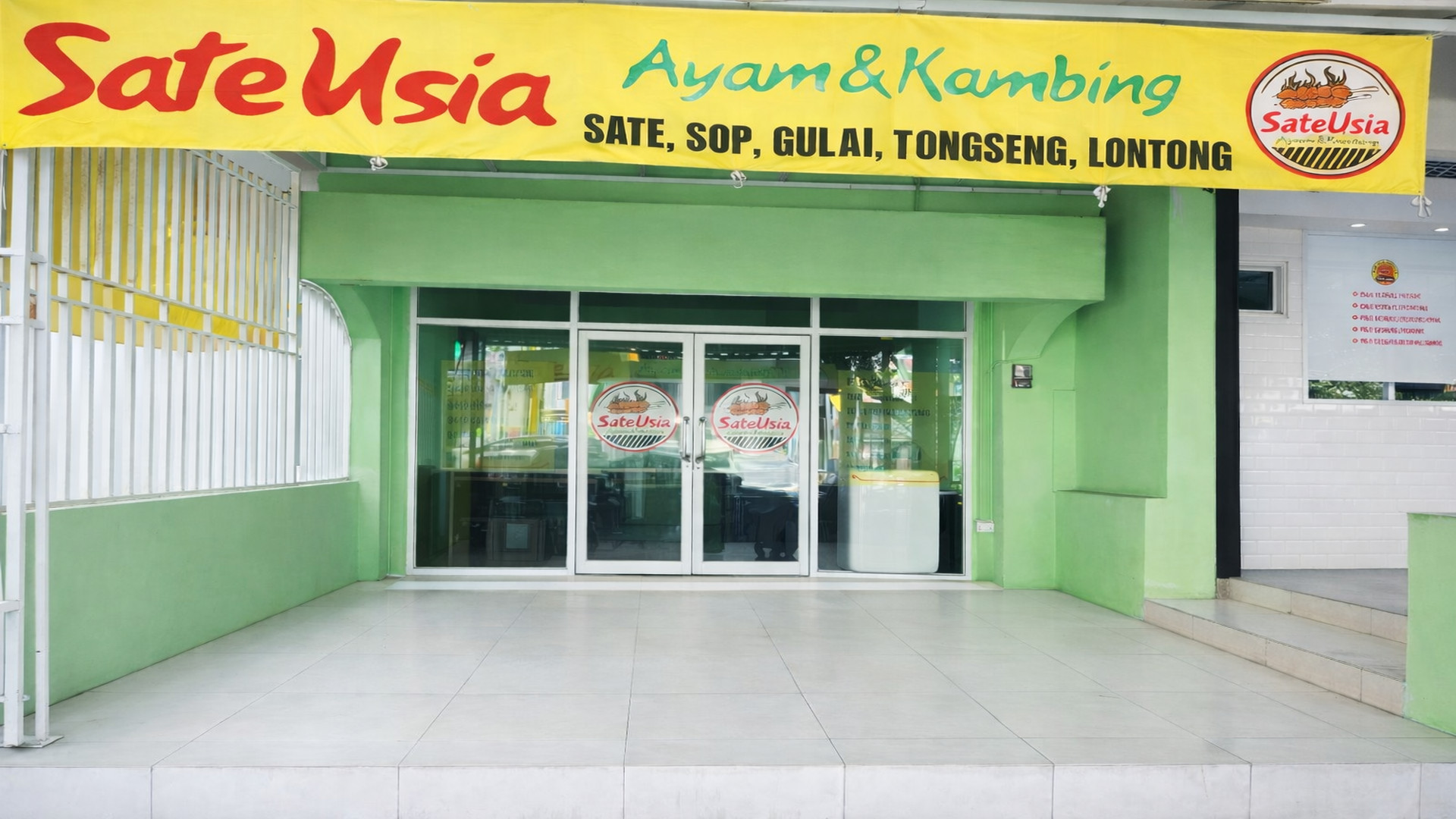 Sate Ayam & Kambing Sate Usia